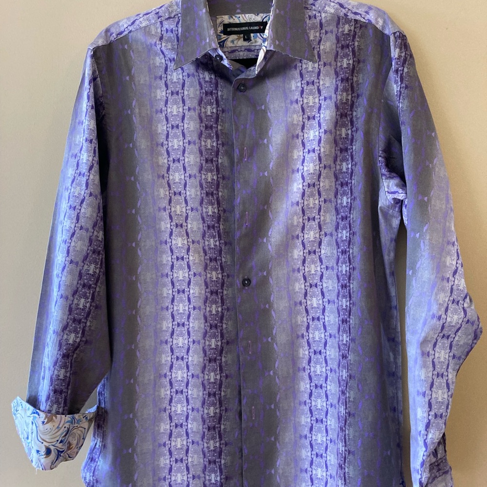 International Laundry Shirt